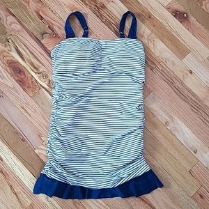 2/$15 Bundle **Divine Modestee Striped Blue/White Tankini Top size M